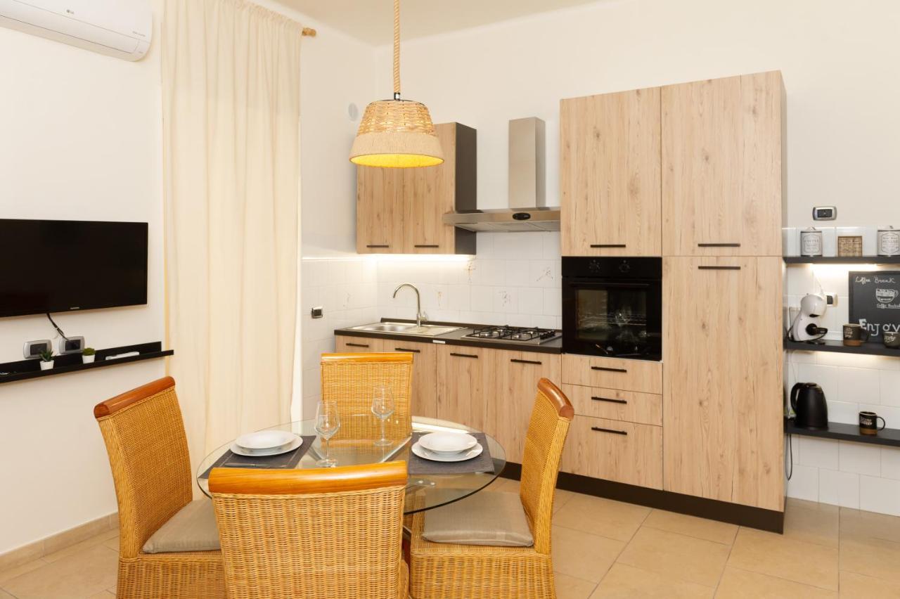 Internotre Luxury Apartment Bari Exteriér fotografie