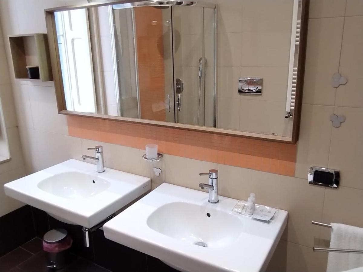 Internotre Luxury Apartment Bari Exteriér fotografie