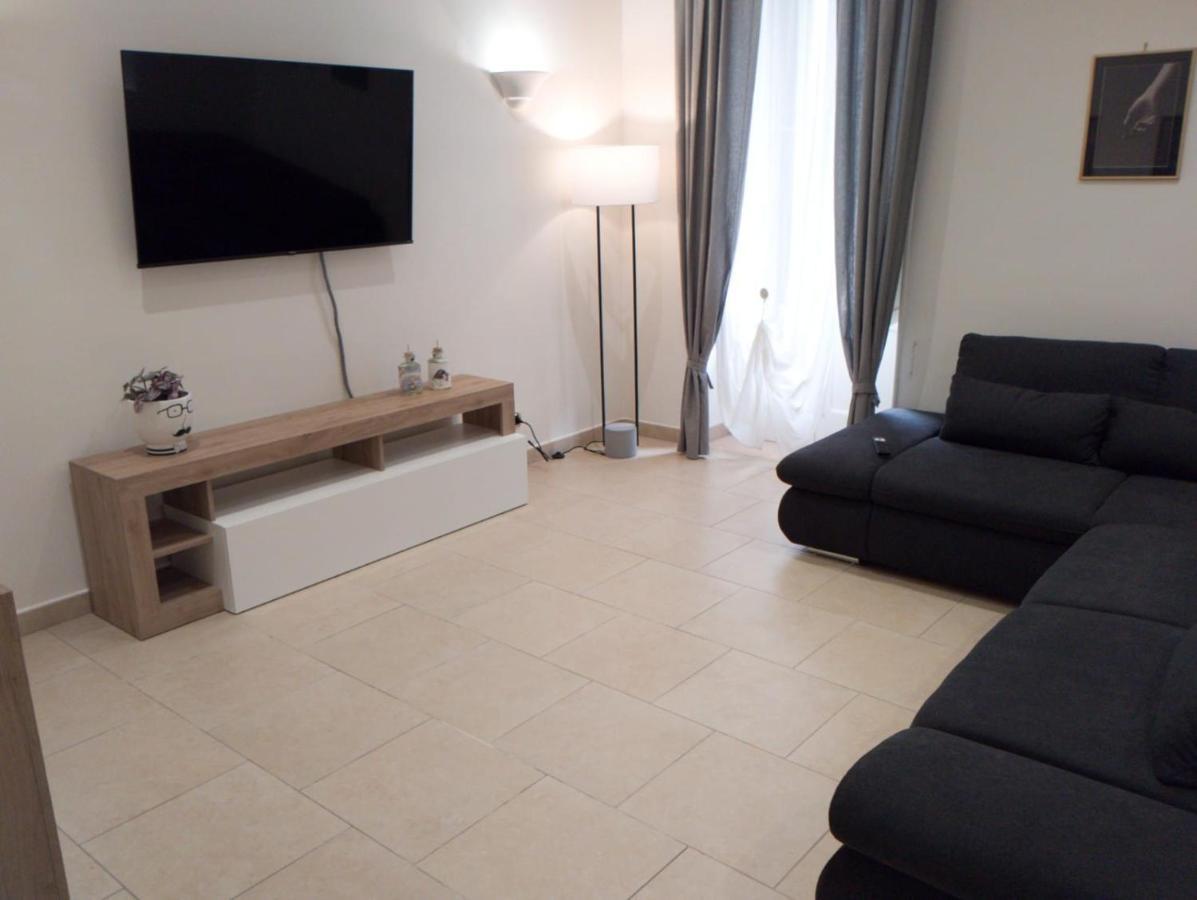 Internotre Luxury Apartment Bari Exteriér fotografie
